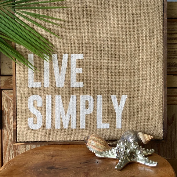 Meet your Posher, Faith - Picture 2 of 3